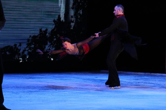 Swan Lake On Ice